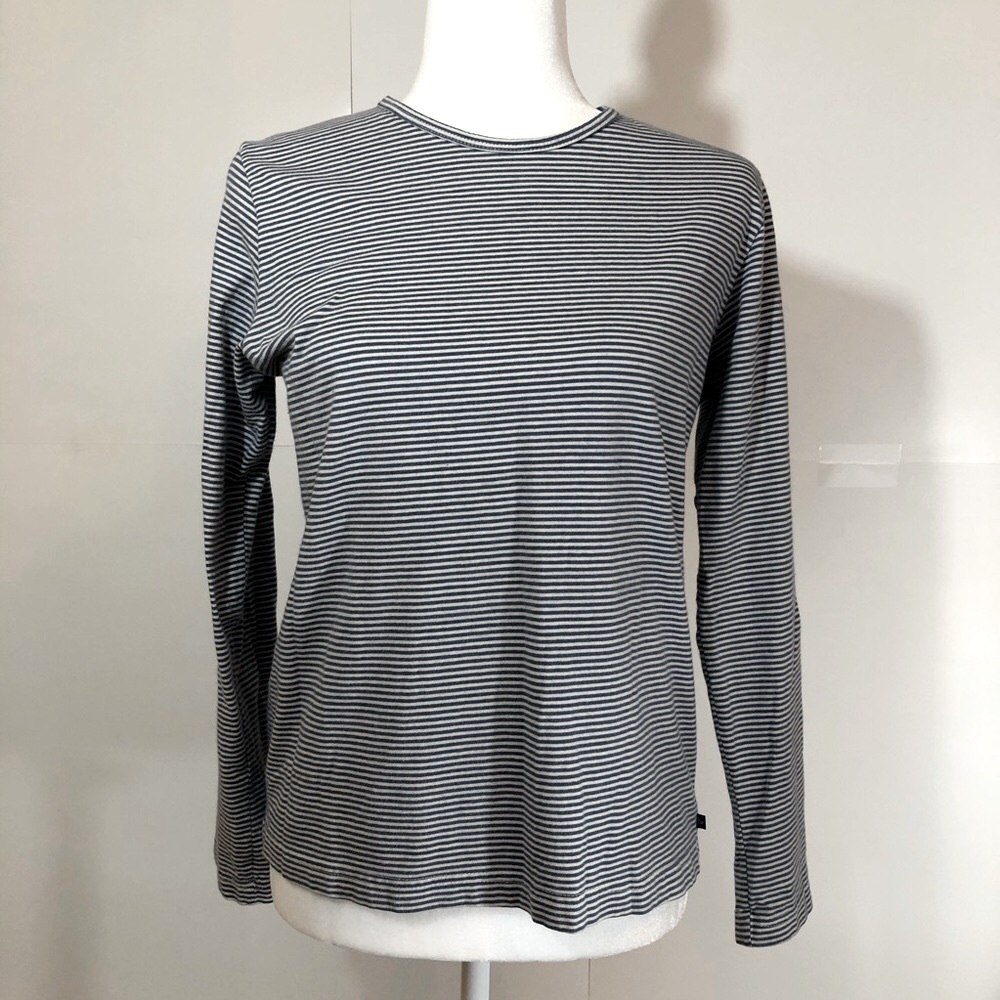 Vintage long sleeved striped shirt